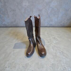 Woman’s Crown Vintage Rider Boots – Size 11